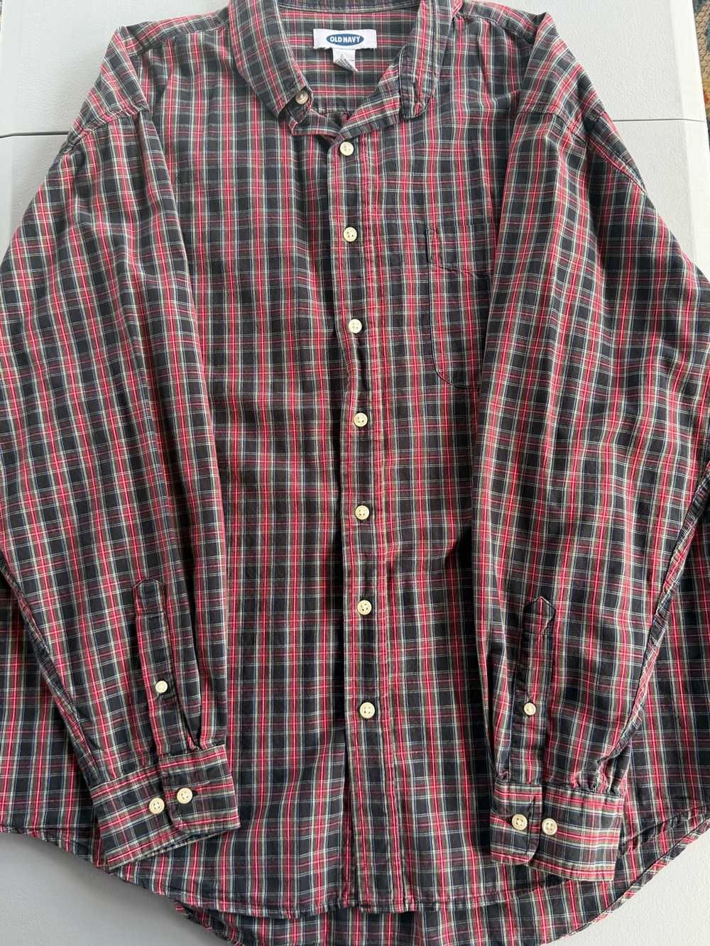 Vintage 90s Old Navy Red and Black Plaid Long Sleeve Button-Down Shirt Preppy XL